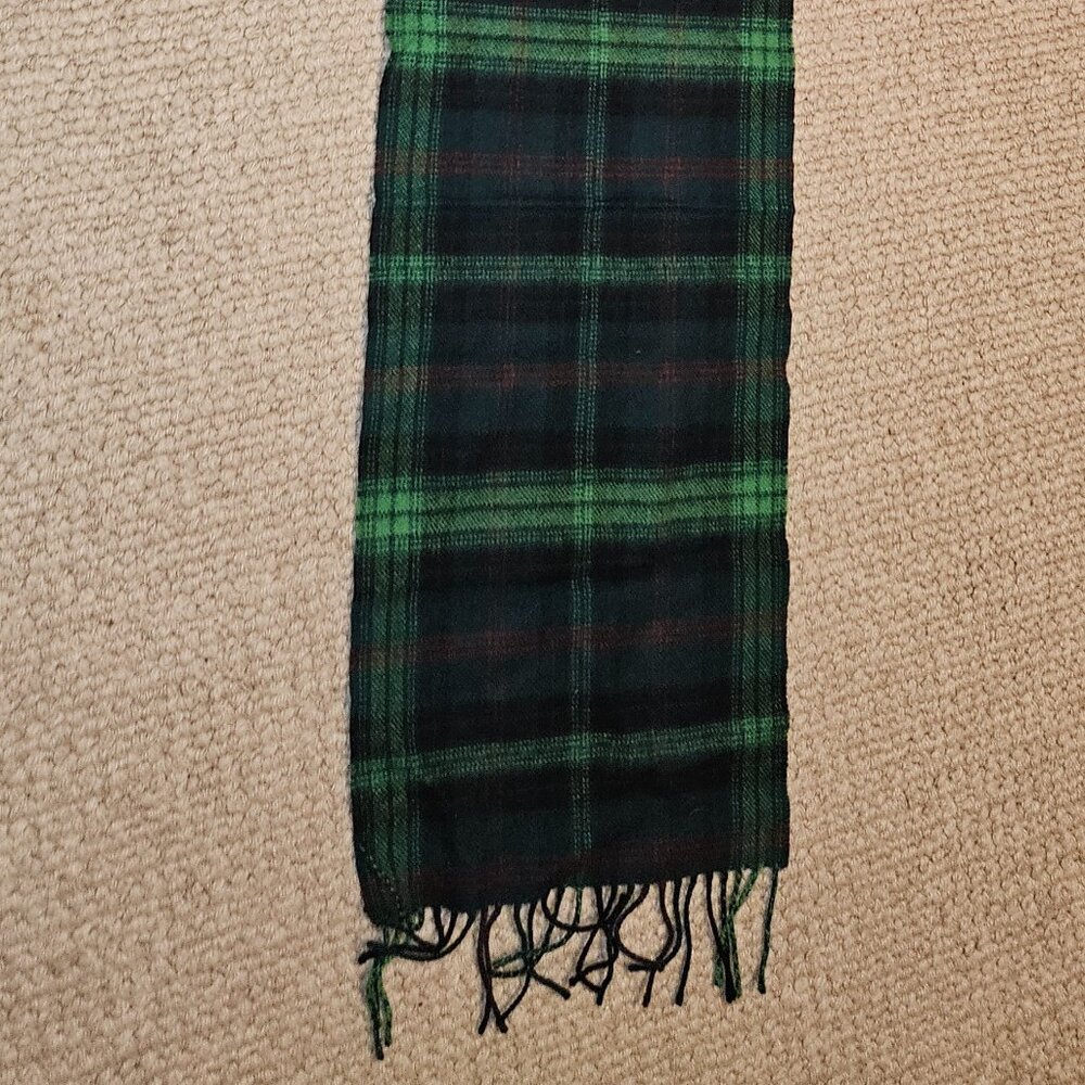 Lochcarron of Scotland lambs wool tartan scarf